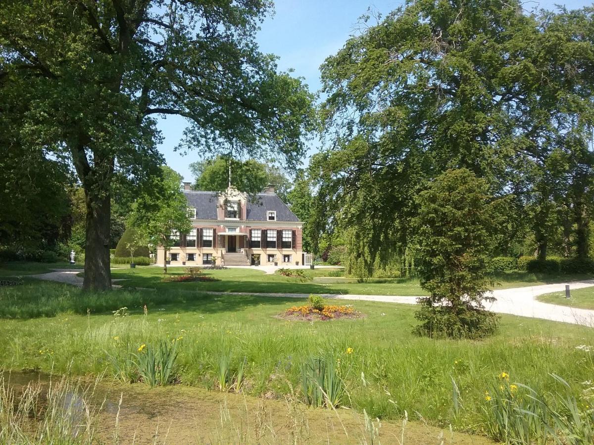 Luxe 5 Persoons Bungalow Op Rustig Vakantiepark Nabij Leeuwarden Dronrijp المظهر الخارجي الصورة